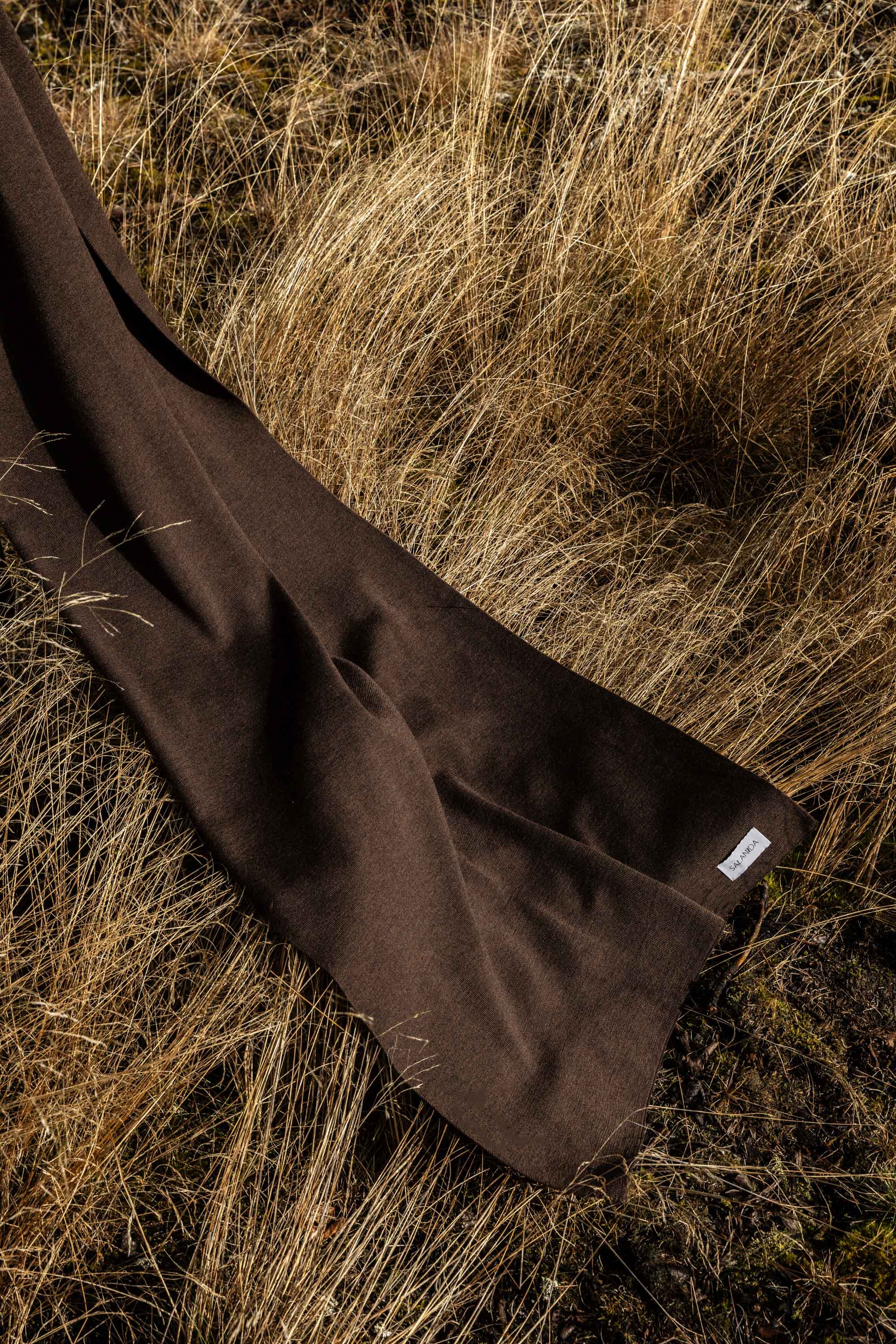 Via 100% Merino Scarf Chocolate *NEW IN*